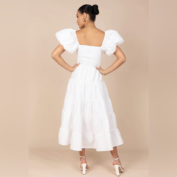 Petal & pup puff sleeve smocked tiered maxi nwot - Picture 3 of 7